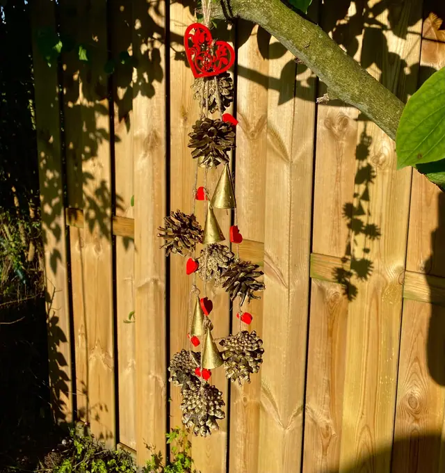 Glockenwindspiel mit Herzmotiv für den Garten, Balkon oder Indoor. Deko, Geburtstag, Geschenk, Einweihungsfeier. (Foto 2)