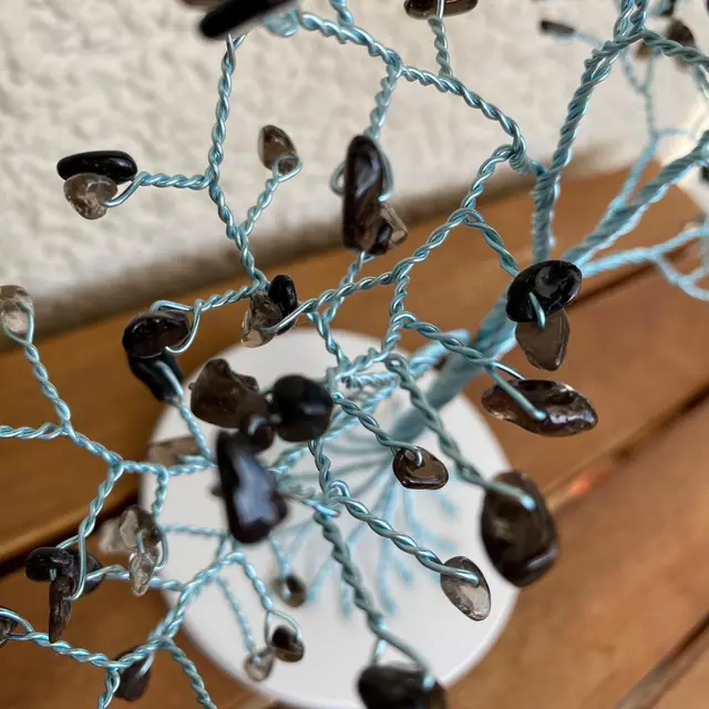Handmade tree made of wire and natural stones/ decoration/ gift. (photo 5)