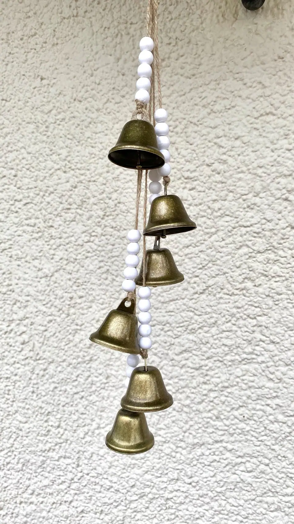 Windspiel aus bayerischen Glocken. Hausgekoration. Glockenspiel. Vintage Glocken. Hexenglocke. Kuhglocke. Geschenk. Outdoor. Minimalistisch.