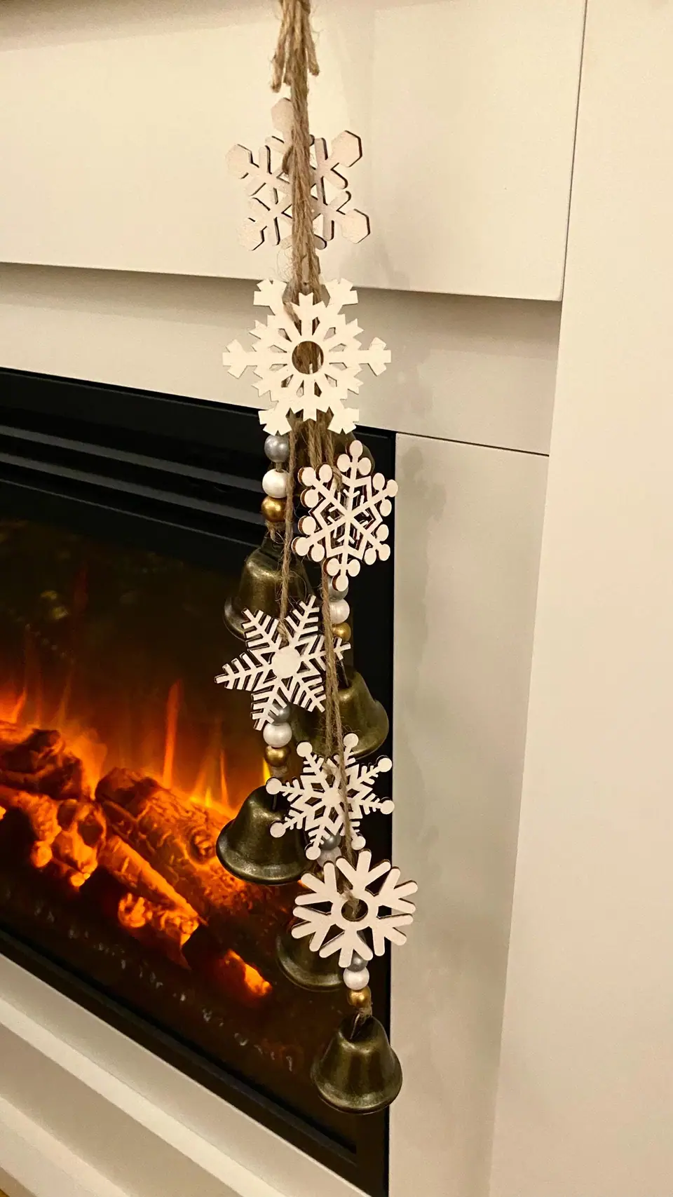 Snowflake wind chime for the home. Winter decoration. Brass bell. Vintage bell. Snowflakes. Boho. Chimes. Gift. Winter.