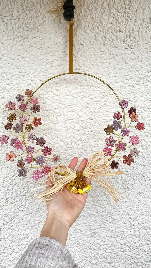 Wreath for doors and walls. Spring/summer wreath made of wire. Floral pattern. Mandala flower. Country style. Wire art. Boho. Home decor (photo 4)