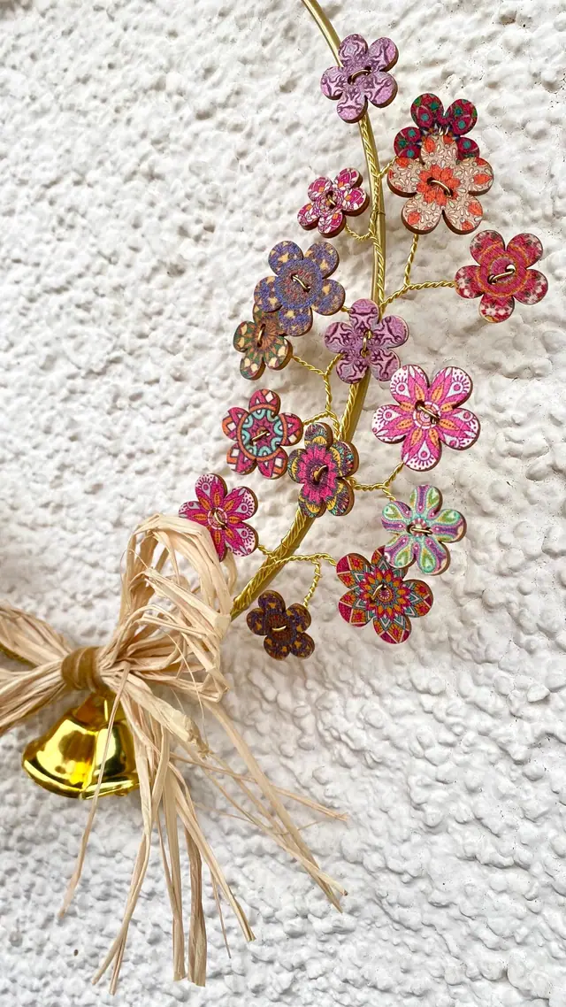 Wreath for doors and walls. Spring/summer wreath made of wire. Floral pattern. Mandala flower. Country style. Wire art. Boho. Home decor (photo 3)
