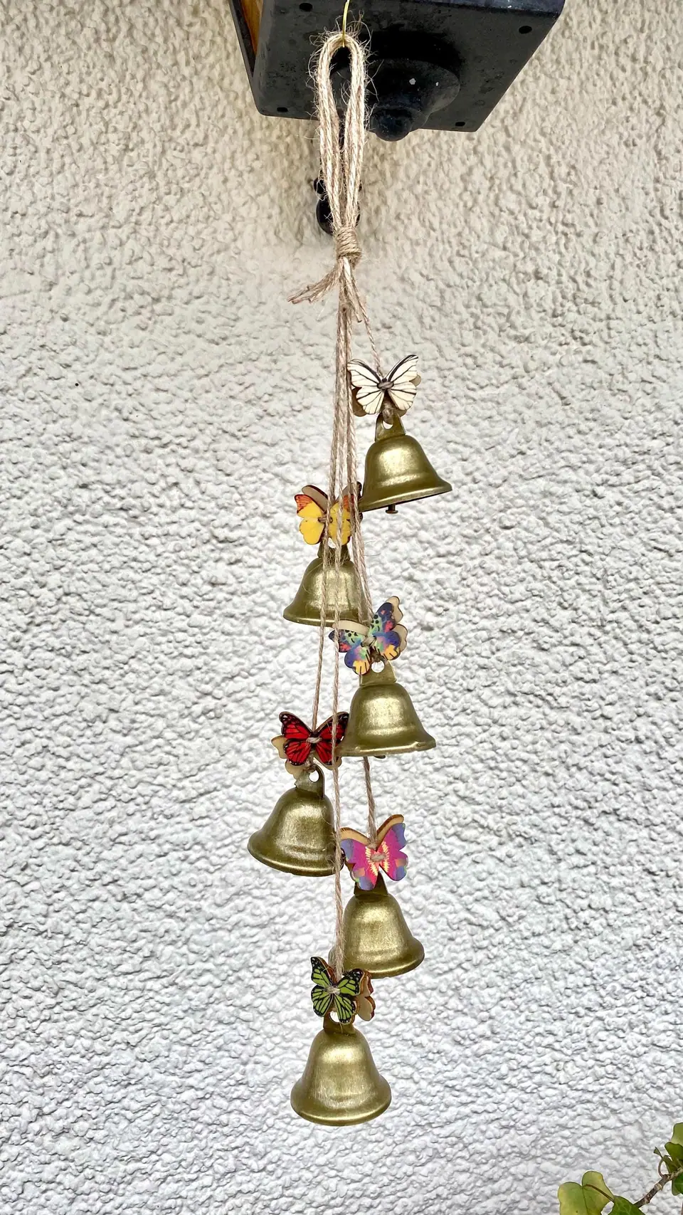 Butterfly wind chime for home and garden. Wind chime with butterflies. Rustic decoration. Brass bell. Country style. Summer. Witchy. Boho