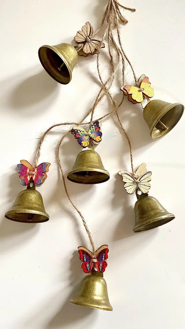 Butterfly wind chime for home and garden. Wind chime with butterflies. Rustic decoration. Brass bell. Country style. Summer. Witchy. Boho (photo 3)