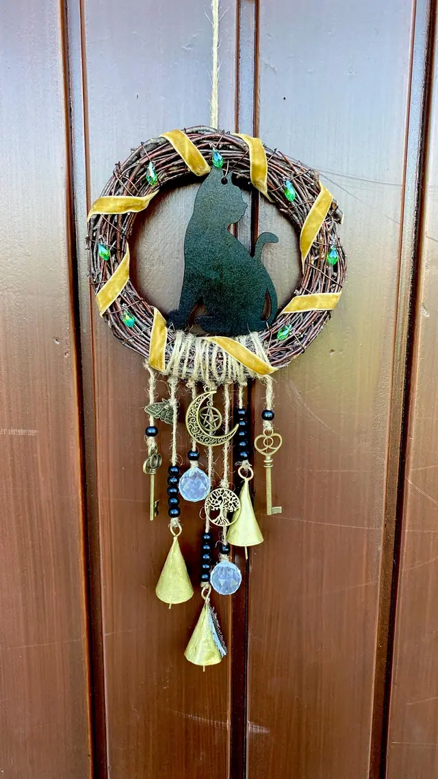 Witchy wreath “Source of Magic” made of birch for home, door, and wall decoration. Wooden wreath. Witch's bell. Home protection. Door decor. (photo 3)
