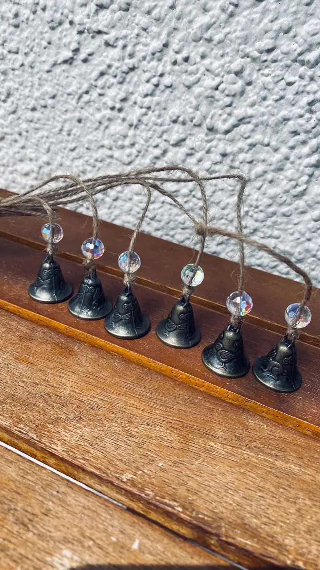 Mini sun catcher wind chime with engraving bird rabbit lucky charm house protection vintage chime gift decoration witch bell brass bell (photo 5)