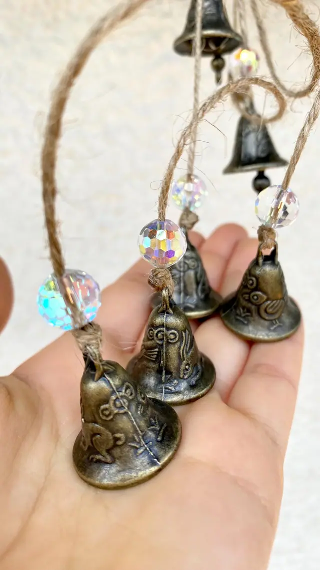 Mini sun catcher wind chime with engraving bird rabbit lucky charm house protection vintage chime gift decoration witch bell brass bell (photo 4)