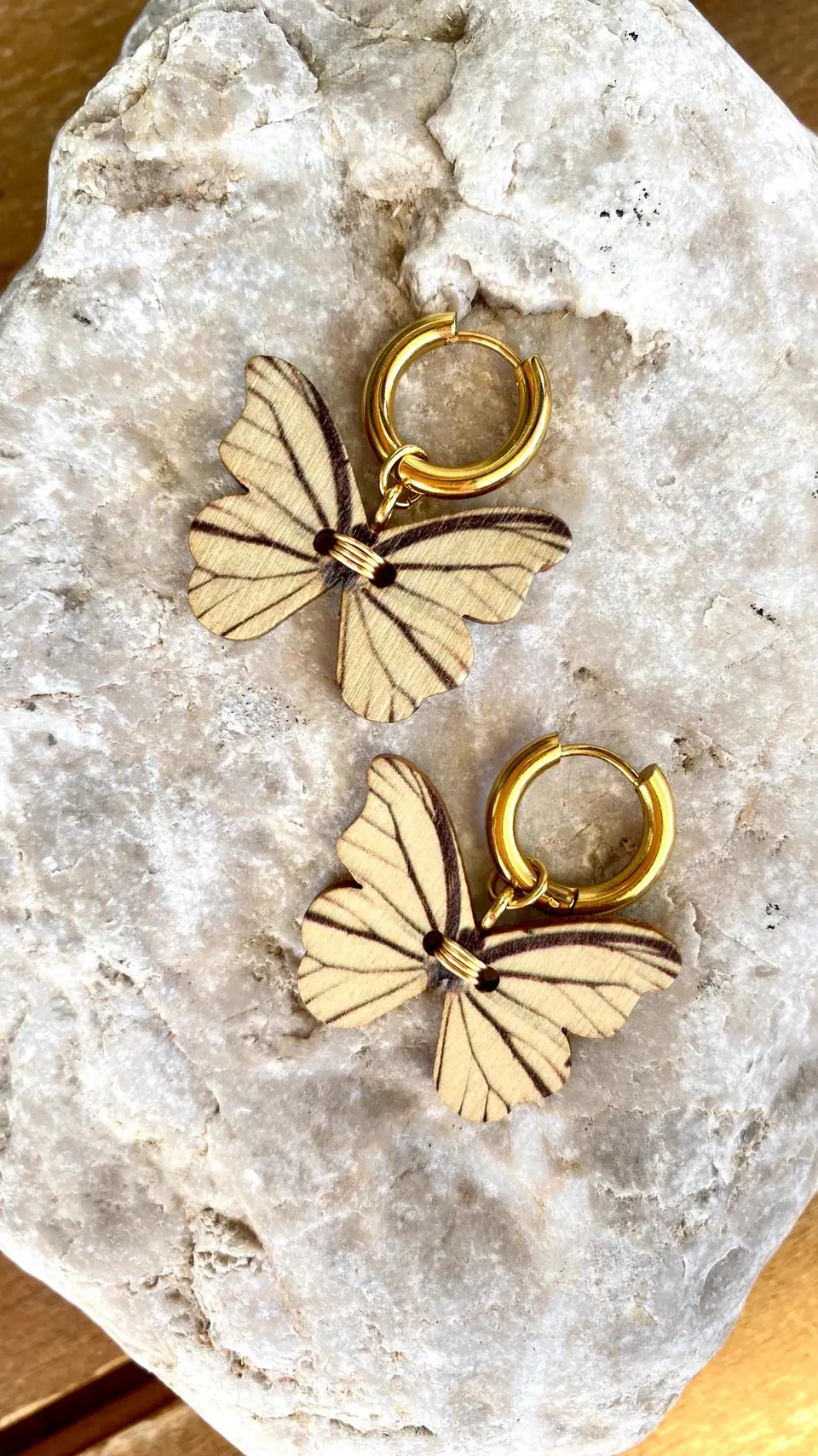 Boho butterfly wooden earrings – Gold hoop earrings – Natural jewelry for summer – Handmade & lightweight – Gift for her – Festival look
