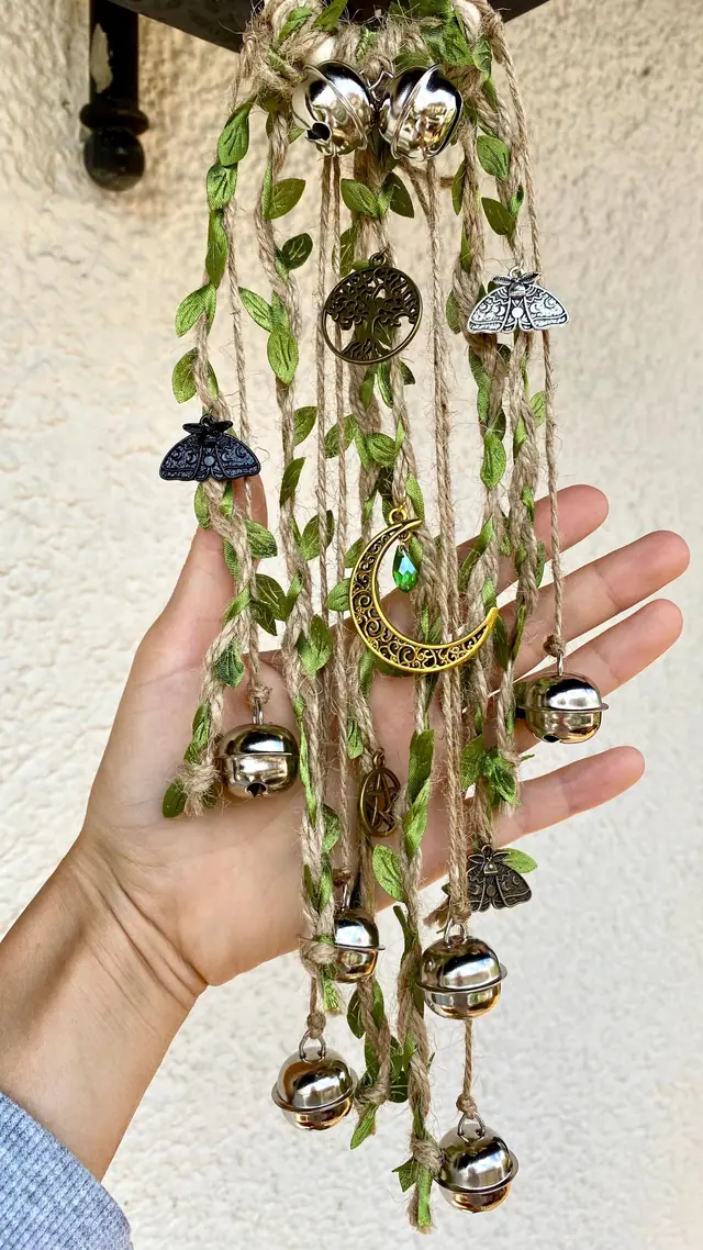 Door hangers with small bells for decoration and home protection. Door handle hangers. Silver bells. Door decorations for in- and outdoors. (photo 4)