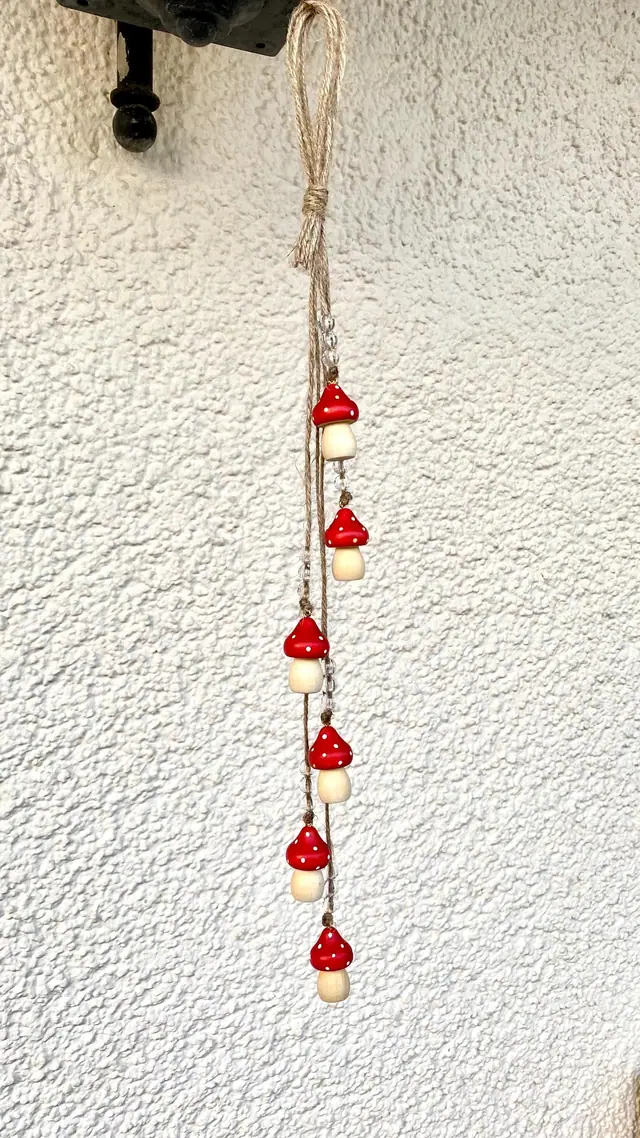 Wooden toadstool wind chime – lucky charm decoration for home & garden, boho kitchen decor, witchy decor, witchy cottagecore decoration. (photo 2)