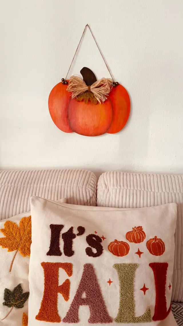 Halloween Kürbis zum Anhängen. Herbst-Deko. Handbemalte Holzscheibe. Kürbisdekoration. Türdekoration. Wandbehang. Spooky. Witchy. Boho (photo 7)