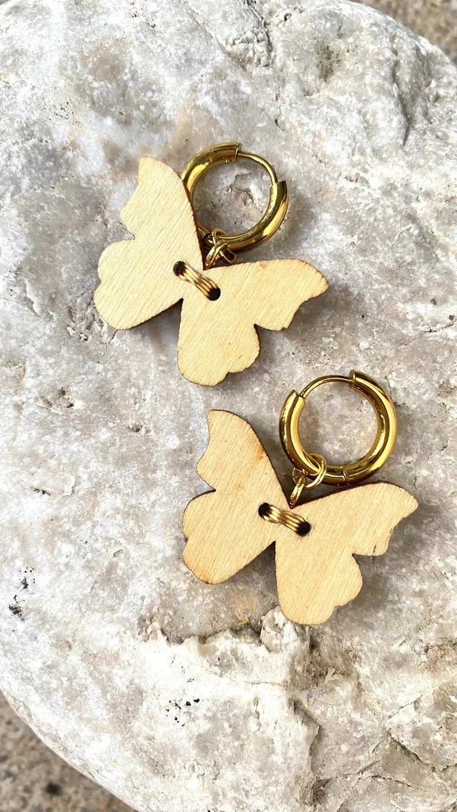 Türkise Vintage-Ohrringe mit Holzschmetterling. 18K vergoldet. Schmuck. Hängeohrringe. Witchy-Ohrringe. Goldene Creolen. Geschenk für sie. (photo 3)